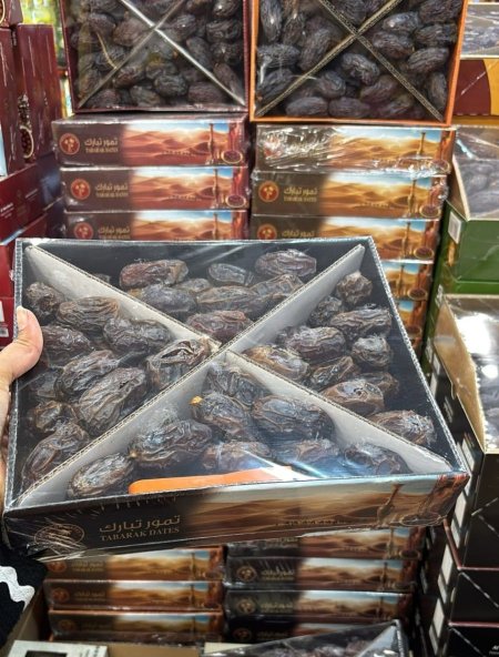 تمور تبارك مجهول 2 كيلو 